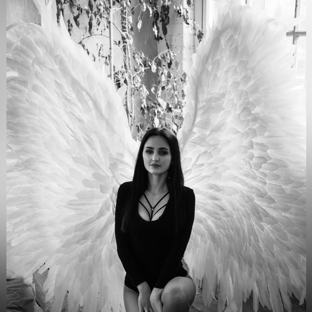 60” Angel Wings